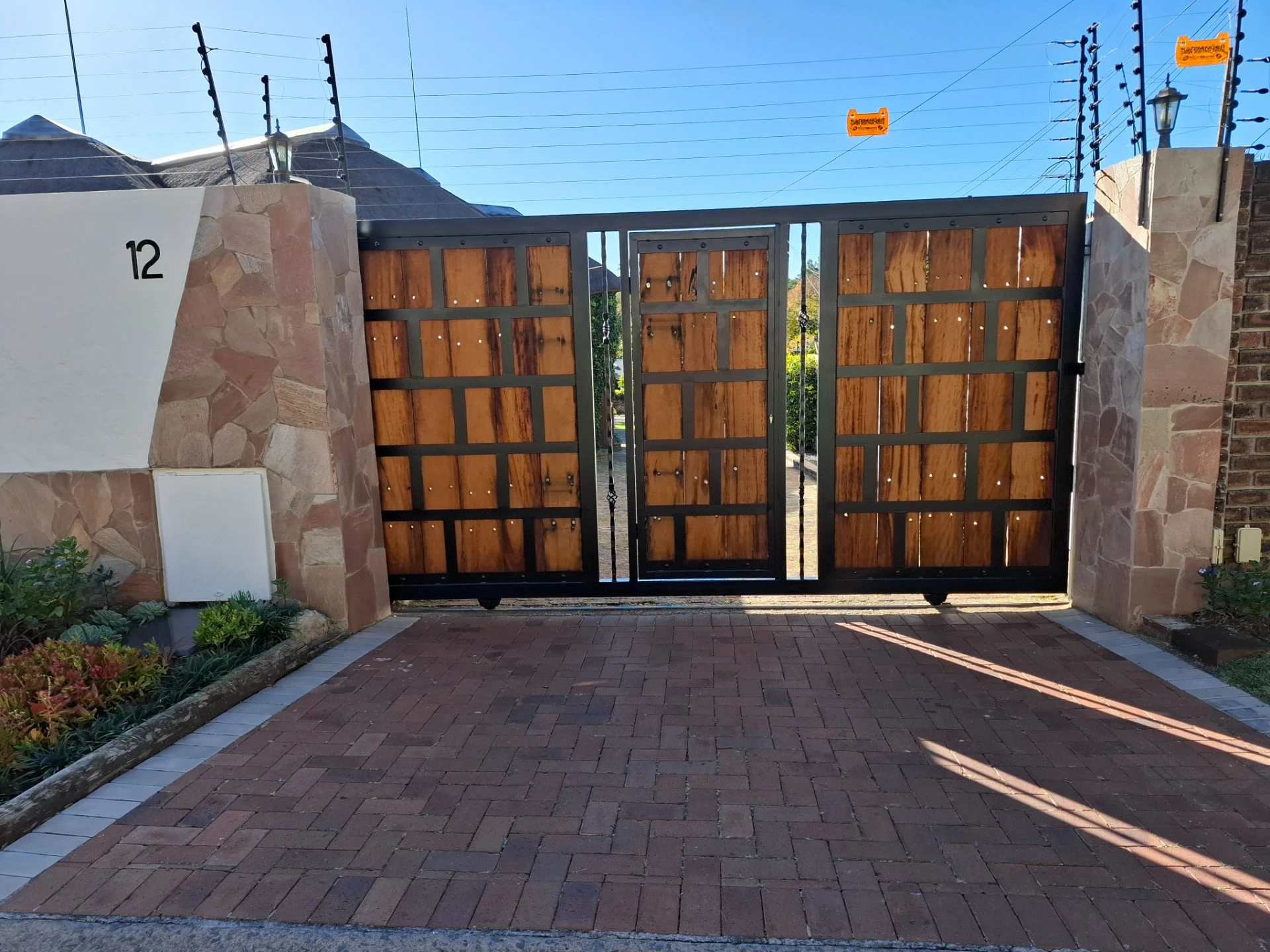 Gates/Steel/Wood/Stone work. Johannesburg, Sandton, South Af